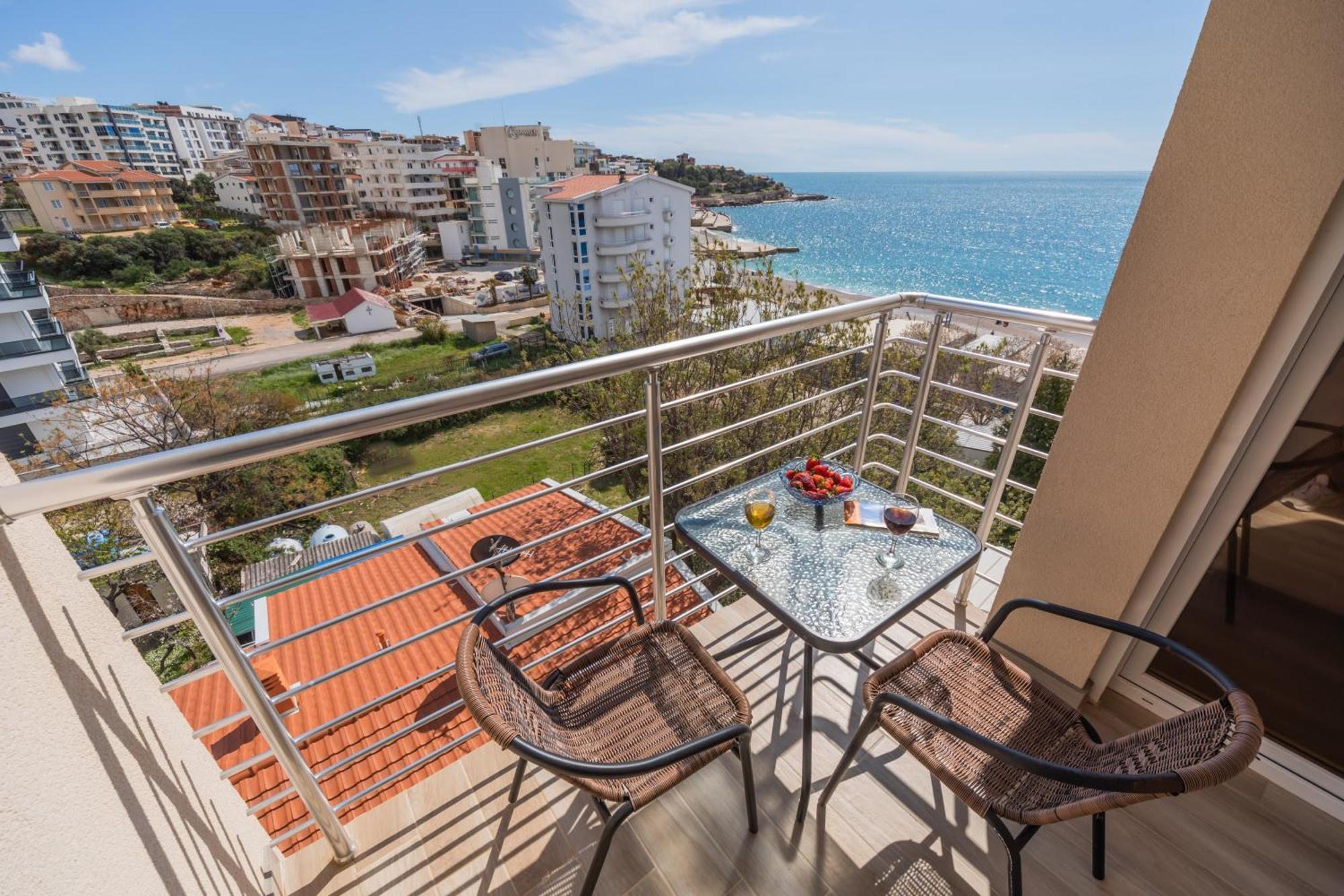 Apartments Dobra Voda Rum bild